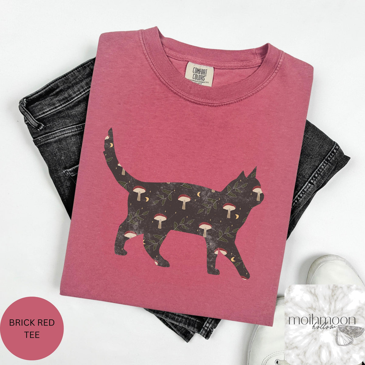 Black Cat Mushroom Shirt, Cottagecore Cat Tee, Witchy Cat Lover Gift, Mushroom Cat T-Shirt, Nature Lover Shirt, Woodland Cat Tee